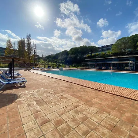 Spacious Modern With Swimming Pool #1905 Lejlighed