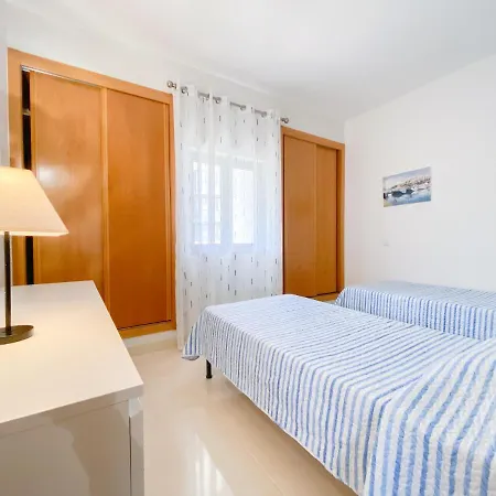 Casa Maria Pia - Espaçoso Com Piscina E Campo De Ténis Apartamento Lagos